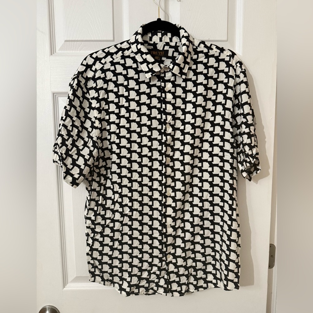 Truth by republic men’s shirt size M